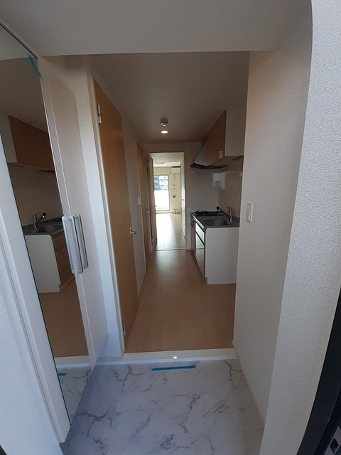 フィオーレ三の丸 玄関