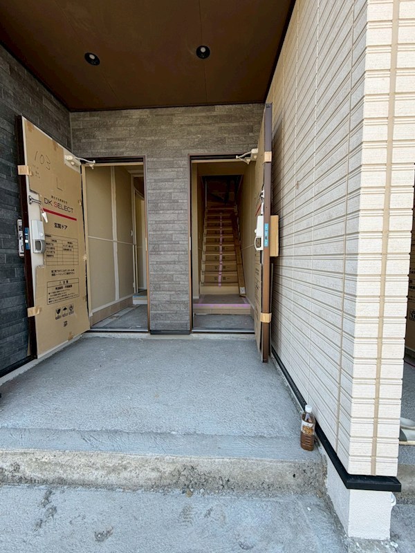 サンフィールド　ガーデン 玄関