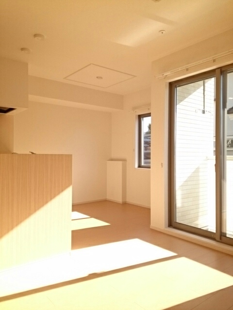 リメインズ湘南 リビング