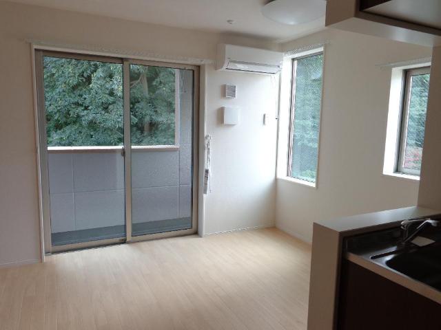 プランドール横濱 リビング