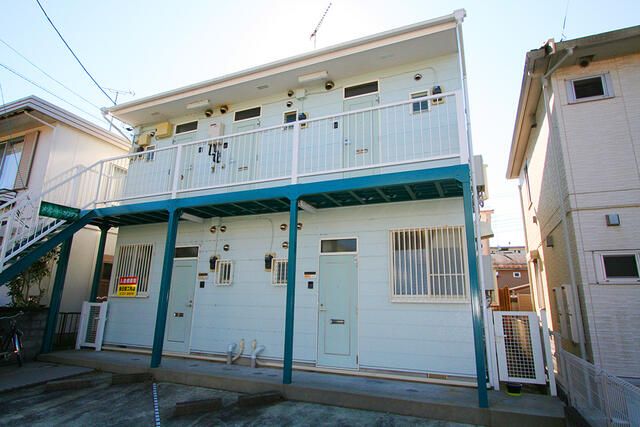 メゾン・ド・カワグチ 201号室 外観