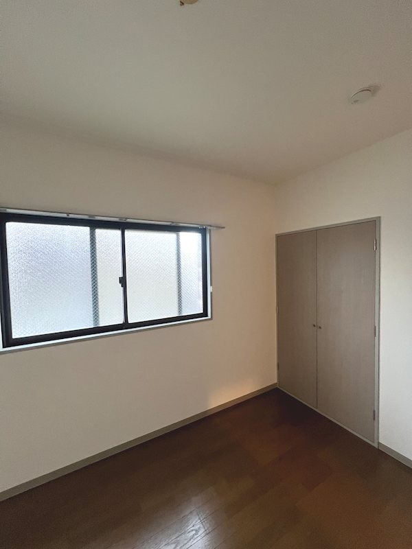 メゾンカワベ ベッドルーム