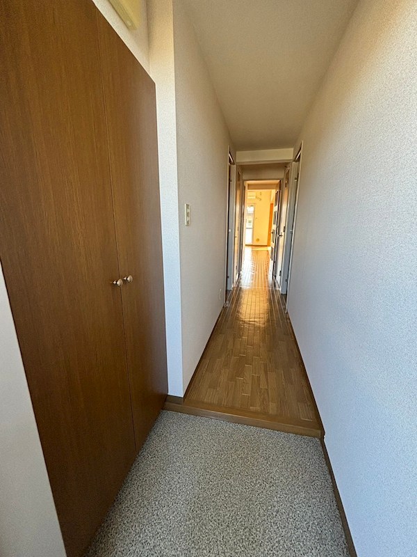 ガーネット 玄関