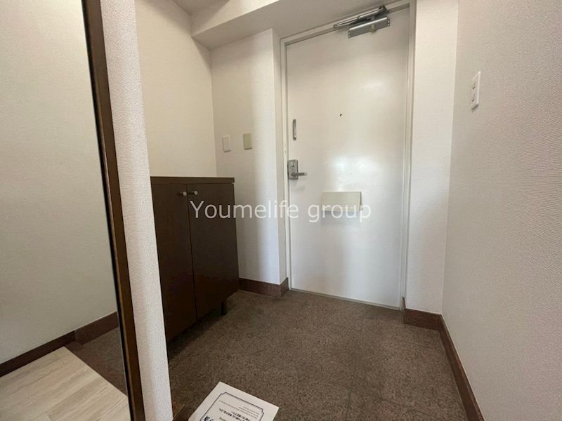 グレイスイセハラ 玄関