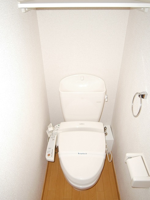 レオパレス伊勢吉 その他4