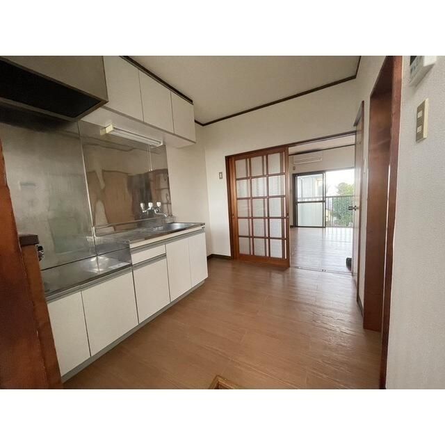 イワマハイツ リビング