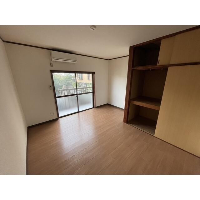 イワマハイツ ベッドルーム