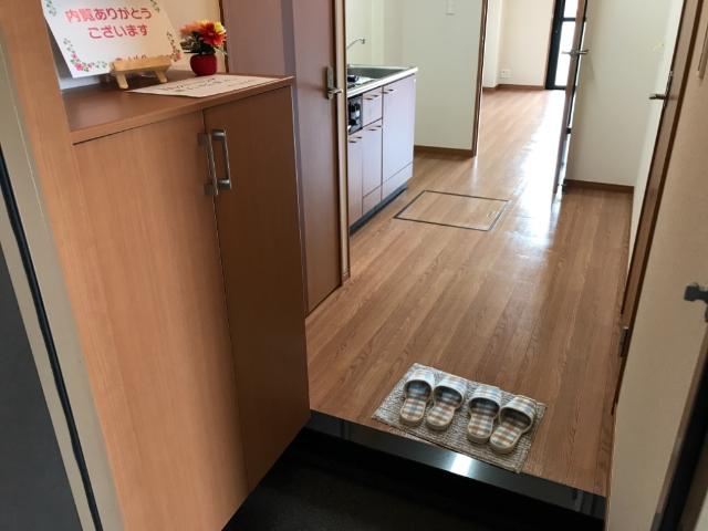 ルミエール 玄関