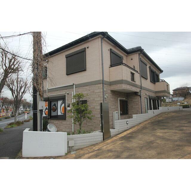 コートプレシャス 202号室 外観