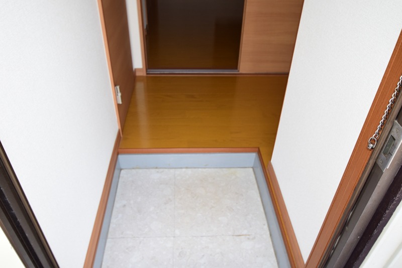 しんさがみ荘 玄関