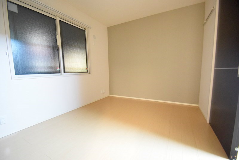 ルーチェソラーレ ベッドルーム