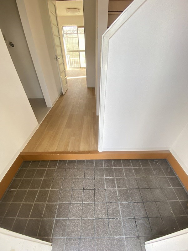 パストラル奥津A 玄関