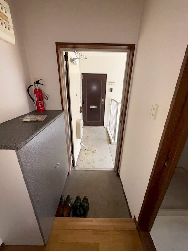 グレイスコート 玄関