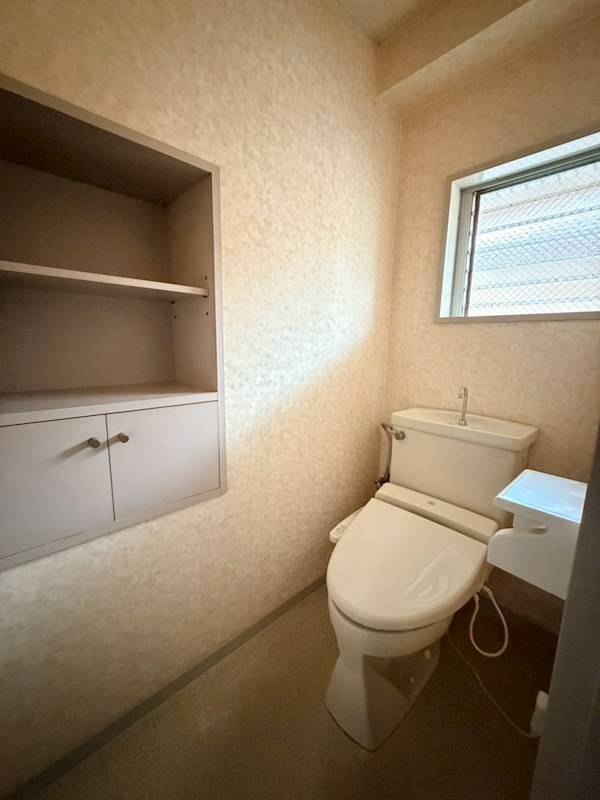 にいやビル その他1