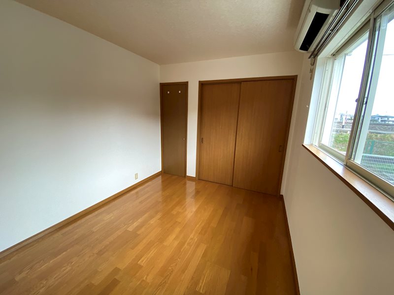 HAPPY KOMACHIYO（ハッピー　コマチヨ） ベッドルーム