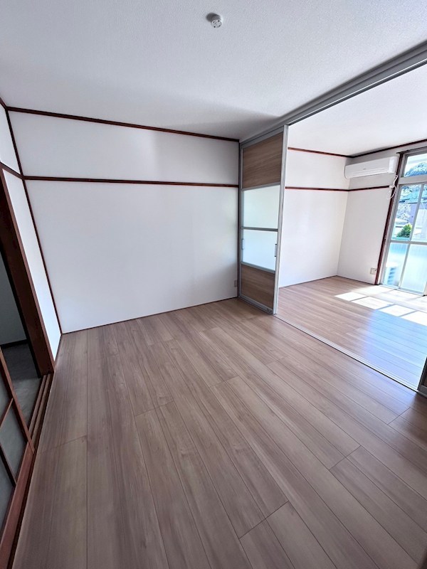 丸野興産ビル リビング