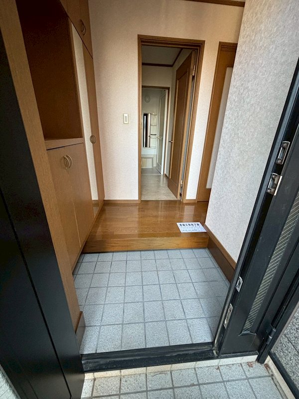 ケイ・エー・テラスハウス 玄関