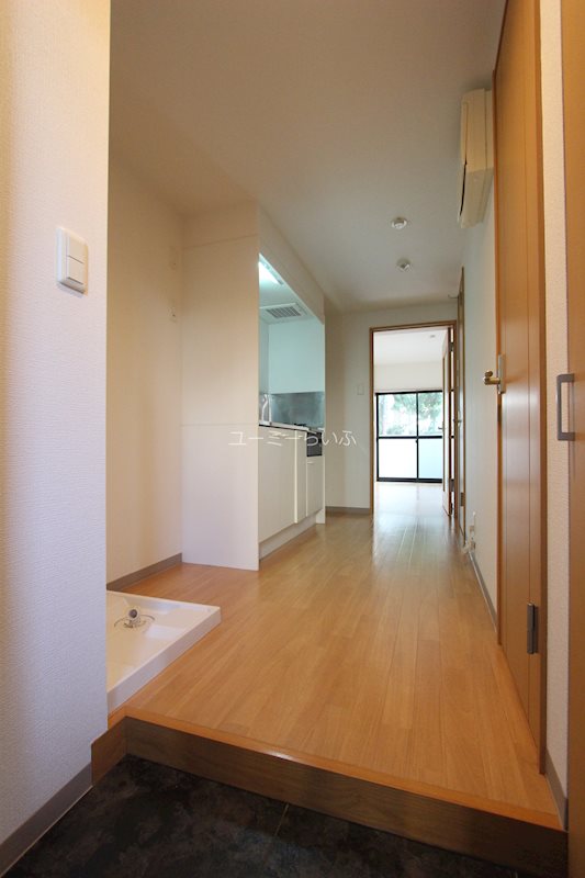 イルヴィラージュ 玄関