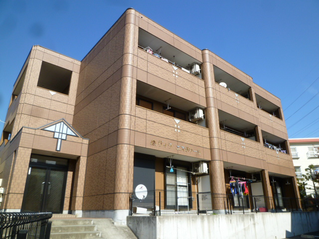 ヴィラ　エスポワール 302号室 外観