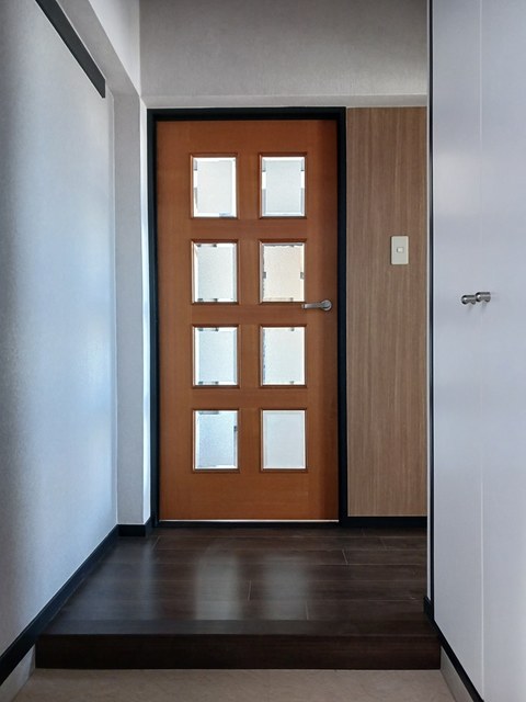 リバーサイド 玄関