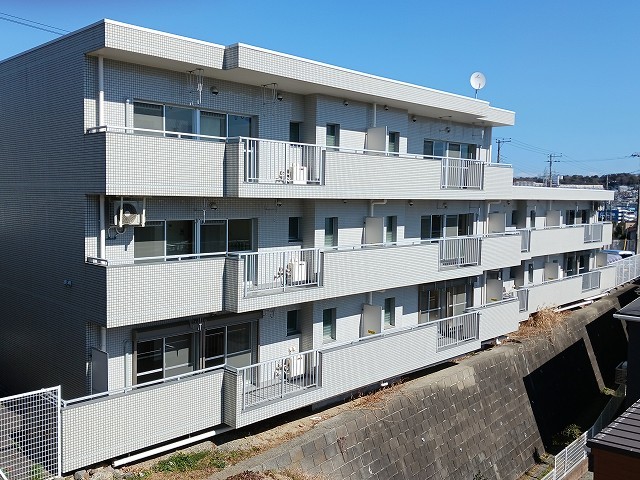 リバーサイド 205号室 外観