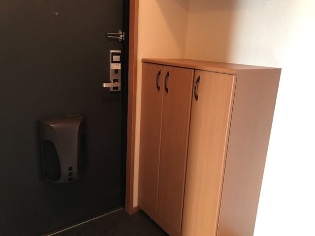 イズミガーデンヒルズ 玄関