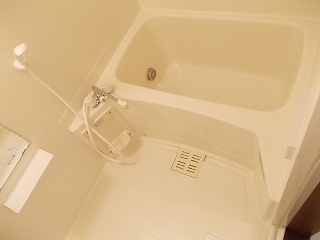 ラ・シェーヌ 風呂画像