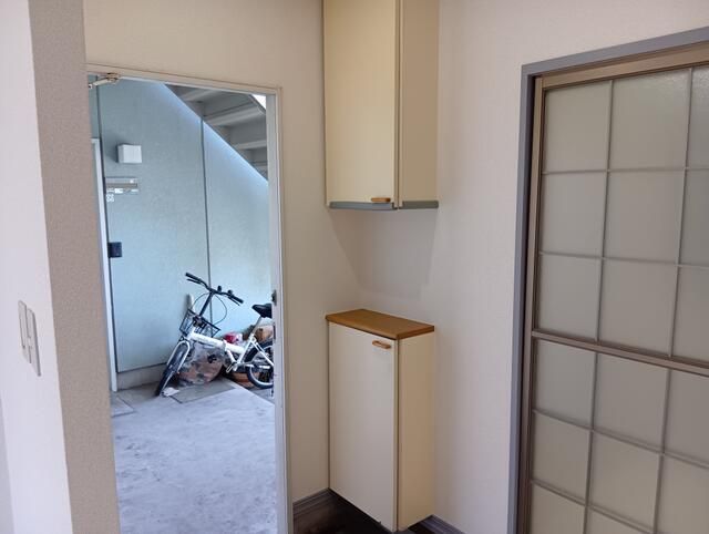 シャンポール 玄関