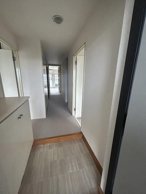 パレ平塚すみれ平　四番館４ 玄関