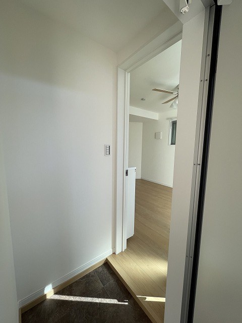 ケニーズハウス大船 玄関