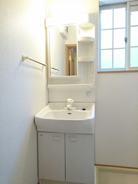 ドミ－ル湘南Ａ その他3