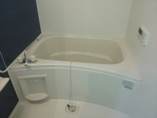 レ・ザンジュ 風呂画像