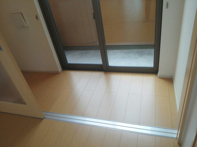 レ・ザンジュ ベランダ