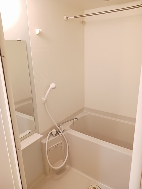 シェーネスベルク 風呂画像