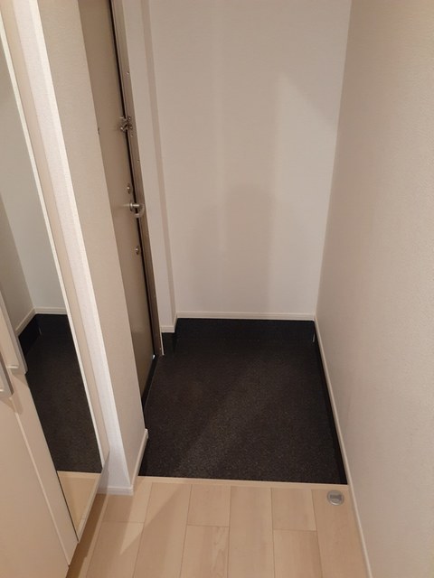 プリムローズ・Ｋ 玄関