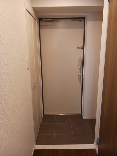 ディアコート本厚木 玄関