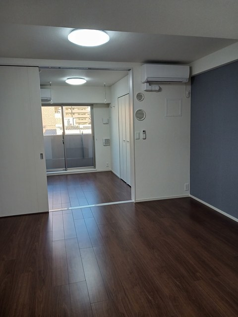 ディアコート本厚木 リビング