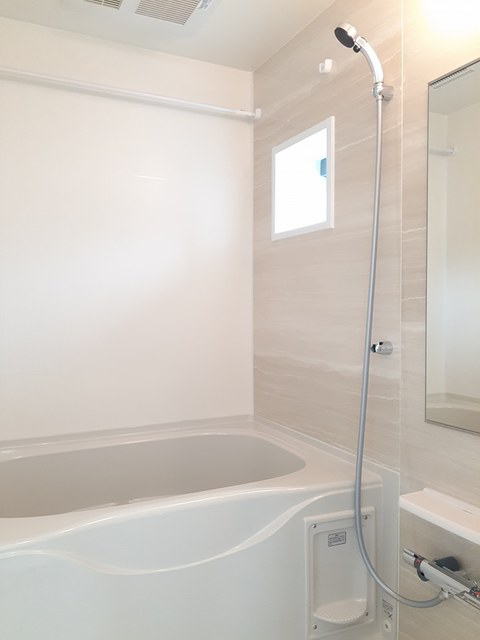 ネオ　ブルック 風呂画像