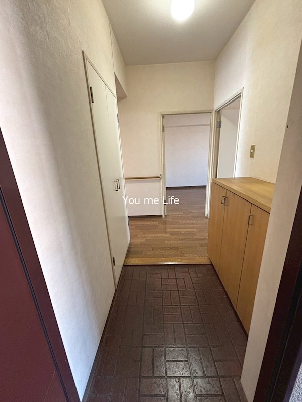 戸塚ハイライズＣ棟 玄関