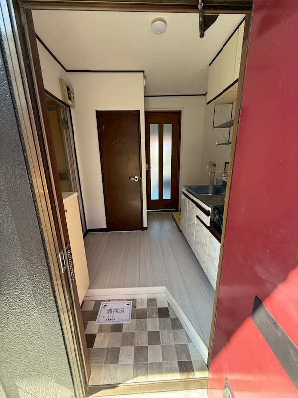 ファイブ鶴巻 玄関