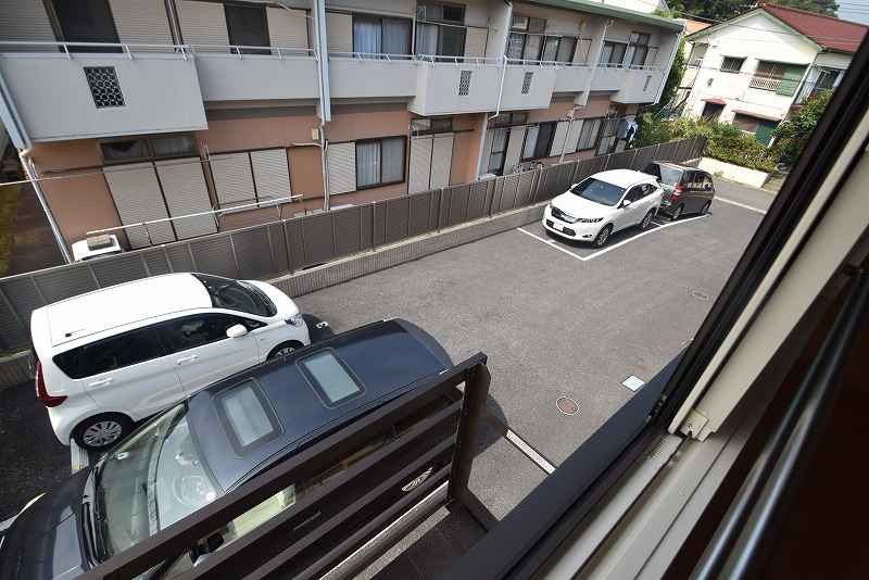 クレールN 駐車場