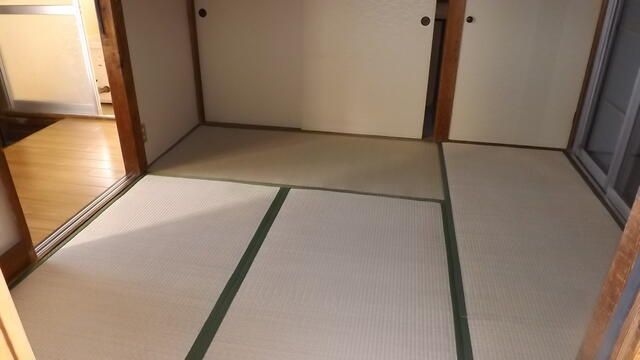 妻田藤井貸家 リビング