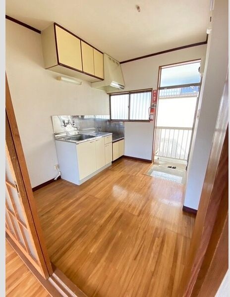 ブロンズルーフ 玄関