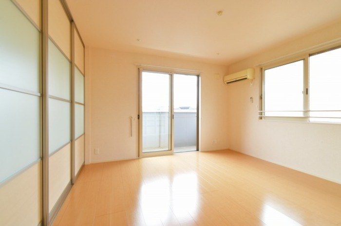 ヴィラ・オルフェーヴル リビング