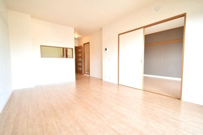 ハビテーションWADAⅢ リビング