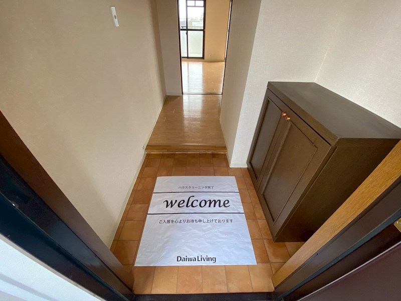 クレスト・マンション 玄関