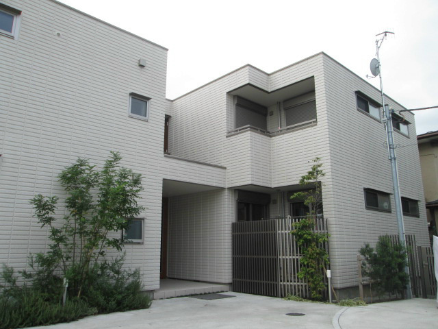 メーラ鵠沼 205号室 外観