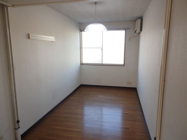 SKハイツ第11 ベッドルーム