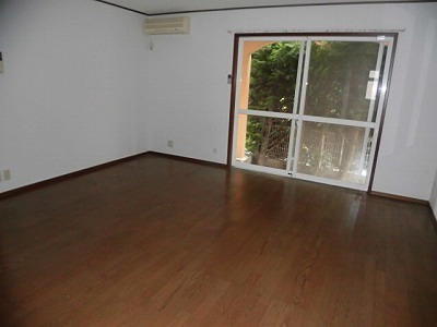 アイリス参番館 リビング