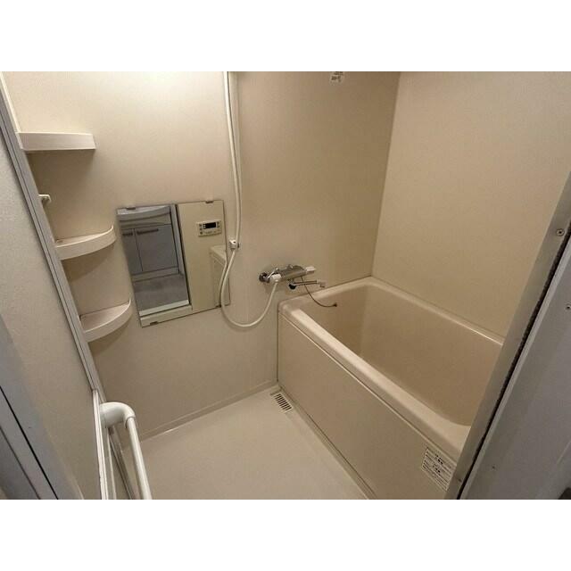 グランシャリオ鵠沼 風呂画像